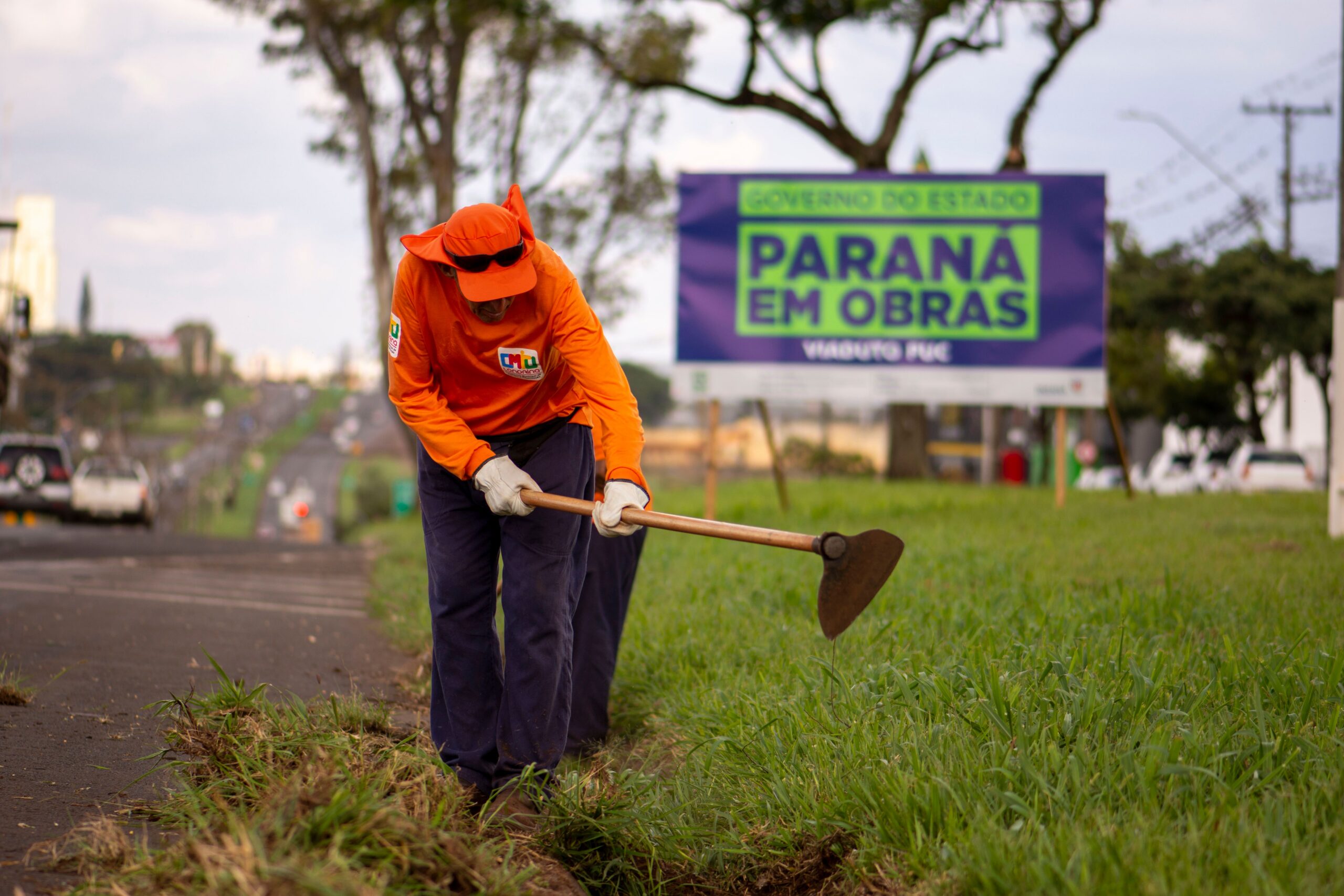 Gráfico: 82.75% — ShortPixel alcançou 82,75% de redução em arquivos JPEG em testes independentes de 2025 (de 1.275 KB para 220 KB).